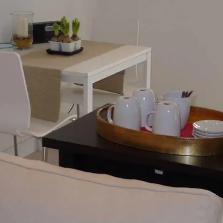 Center 2 Bed and Breakfast Ρώμη