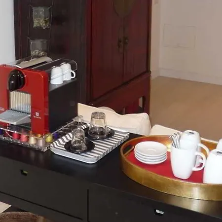 Bed & Breakfast Center 2 4*